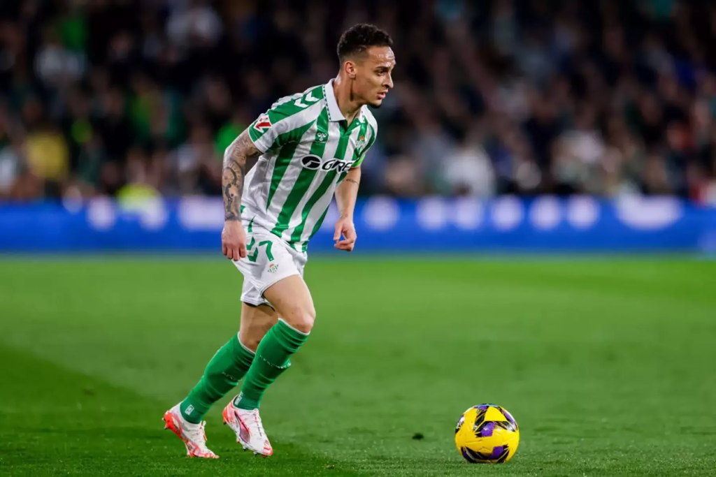 Dipinjam dari MU, Antony Langsung Cetak Gol Kelas Dunia di Betis